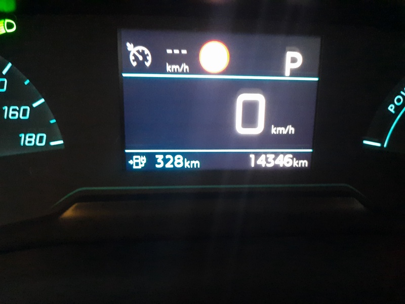 Peugeot e-2008 vaihtoauto