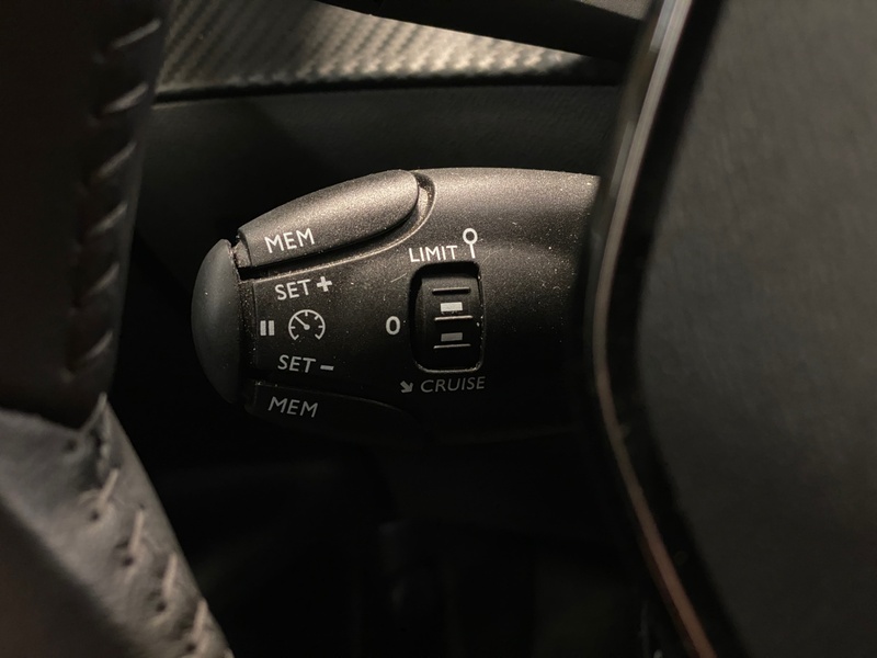 Peugeot e-2008 vaihtoauto