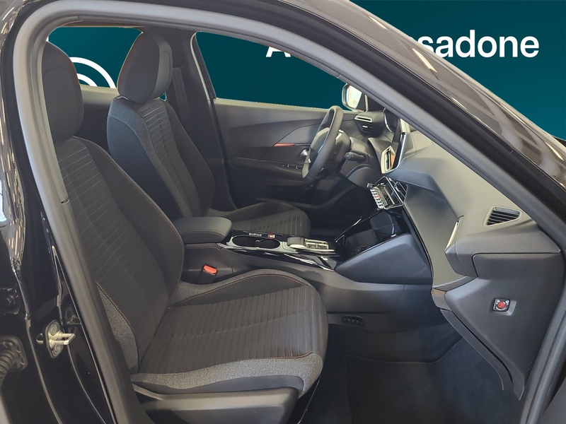 Peugeot e-2008 vaihtoauto