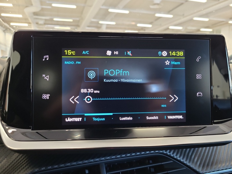 Peugeot e-2008 vaihtoauto