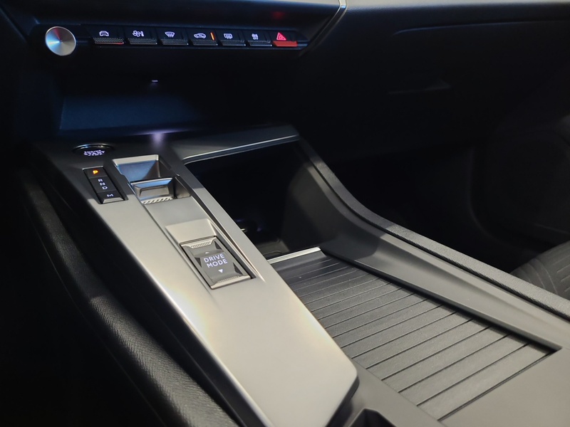 Peugeot 308 vaihtoauto