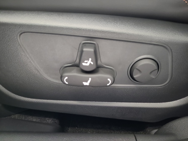 KGM Musso EV vaihtoauto