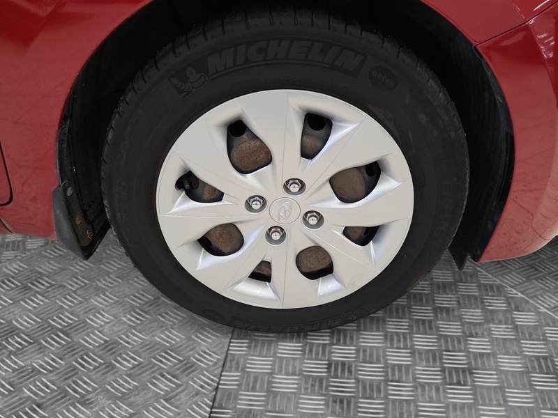 Hyundai i20 Hatchback vaihtoauto