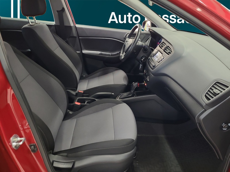 Hyundai i20 Hatchback vaihtoauto