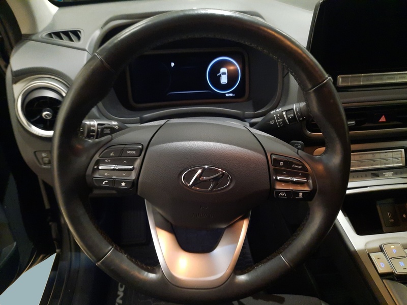 Hyundai Kona vaihtoauto