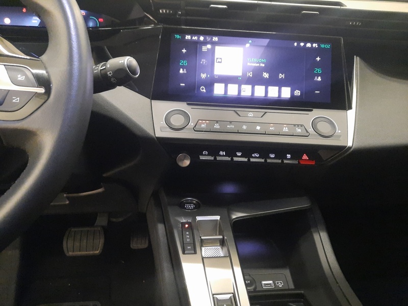 Peugeot 308 vaihtoauto