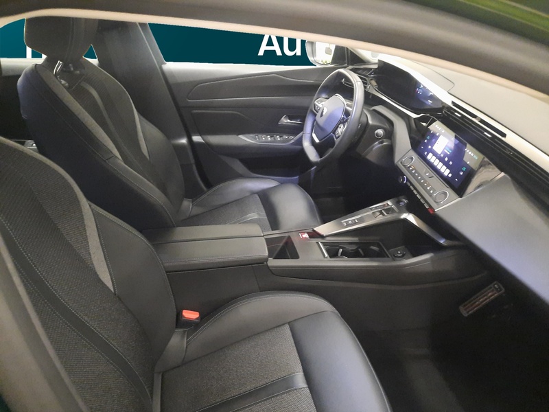 Peugeot 308 vaihtoauto