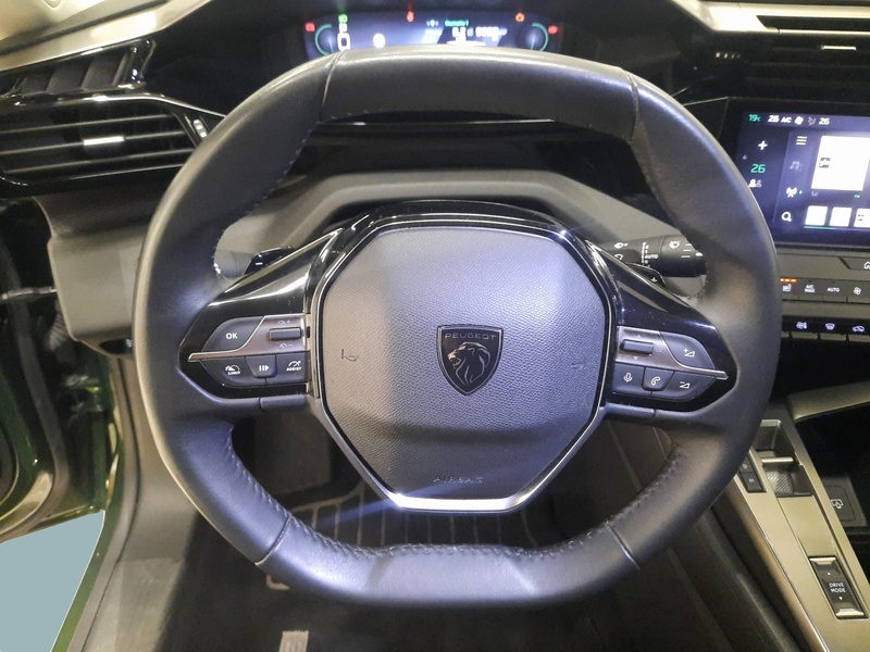 Peugeot 308 vaihtoauto