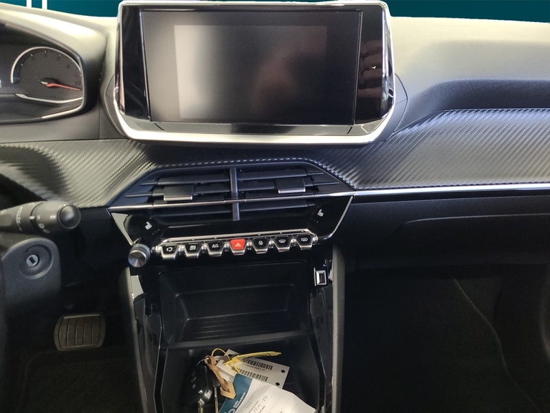 Peugeot 208 vaihtoauto