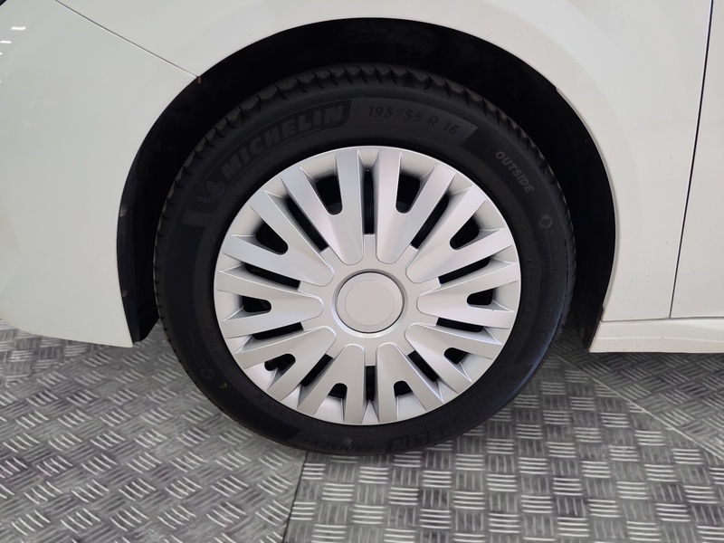 Peugeot 208 vaihtoauto