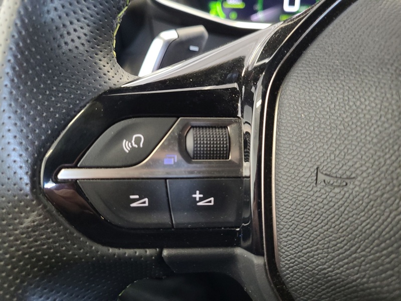 Peugeot 208 vaihtoauto