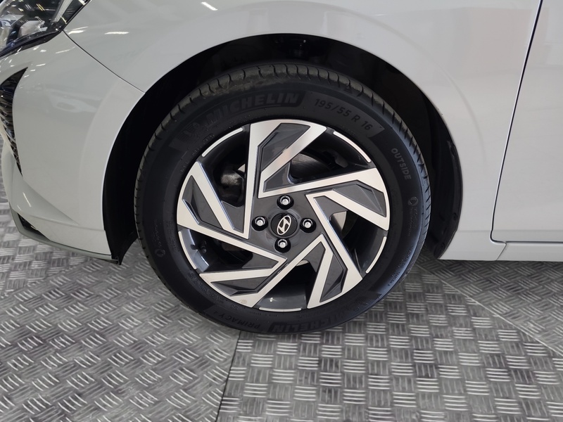 Hyundai i20 Hatchback vaihtoauto