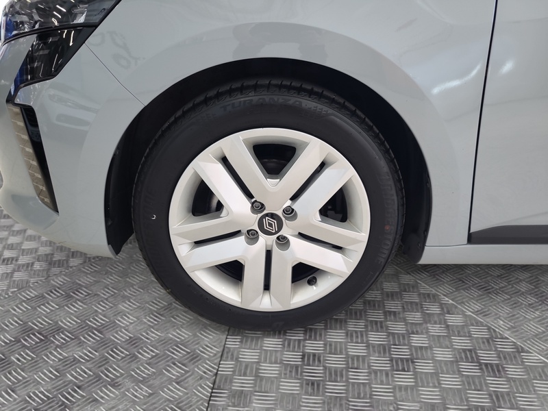 Renault Clio vaihtoauto