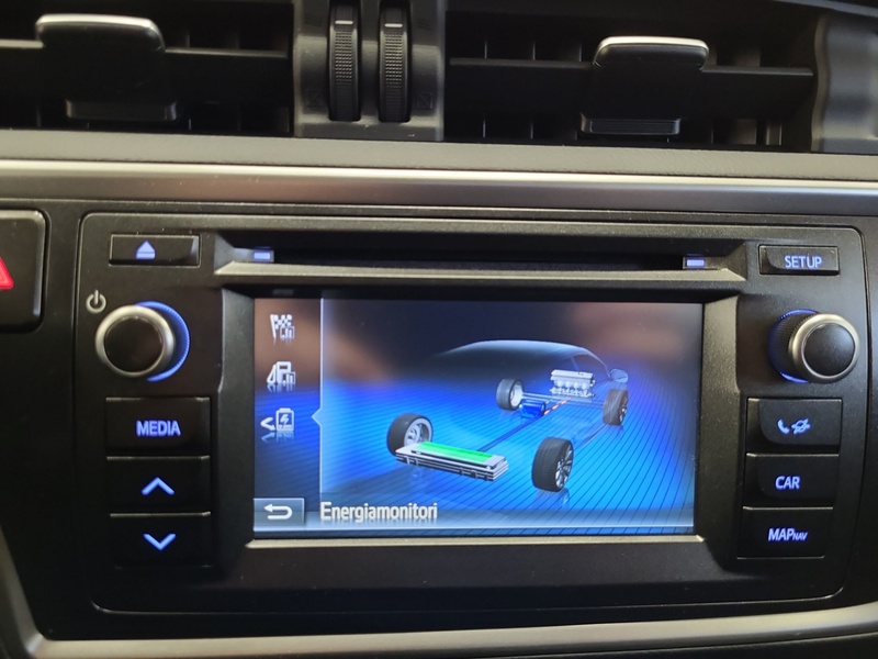 Toyota Auris vaihtoauto