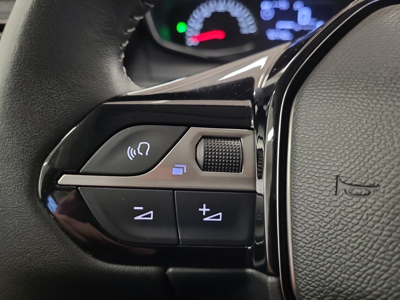 Peugeot 208 vaihtoauto