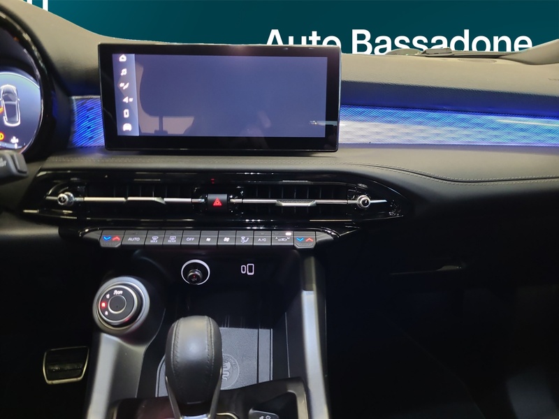 Alfa Romeo Tonale vaihtoauto