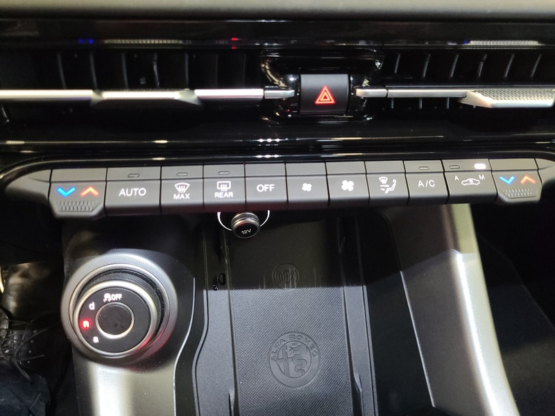 Alfa Romeo Tonale vaihtoauto