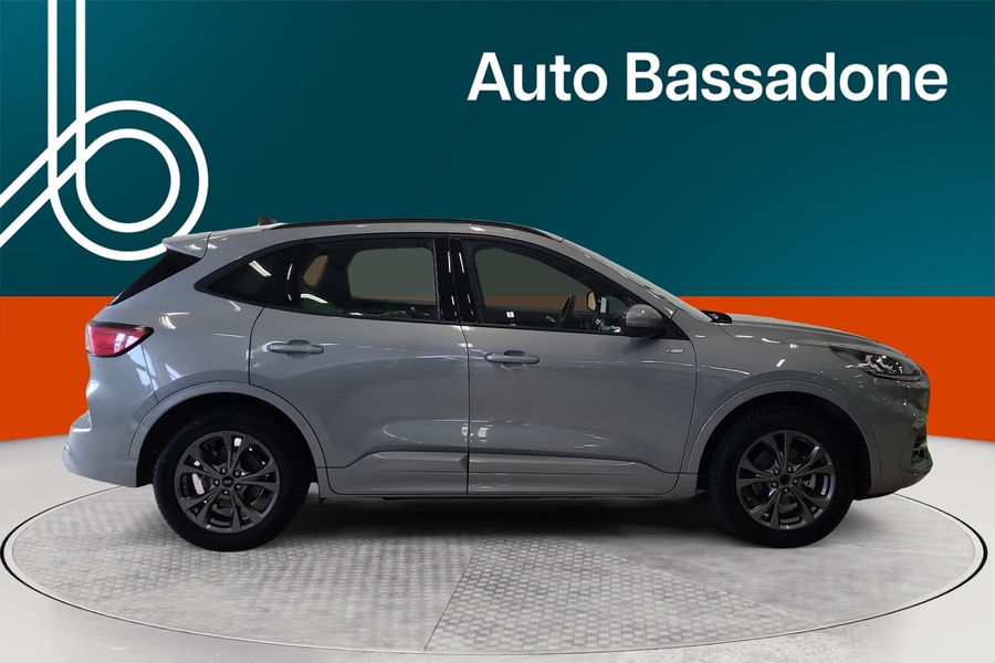 Ford Kuga vaihtoauto