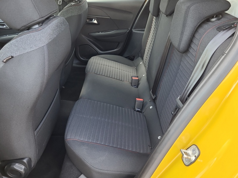 Peugeot 208 vaihtoauto