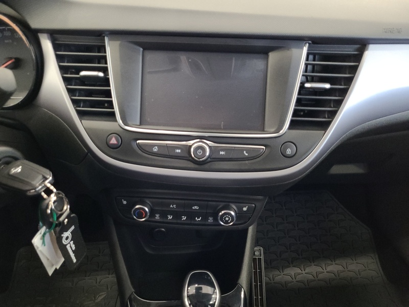 Opel Crossland vaihtoauto