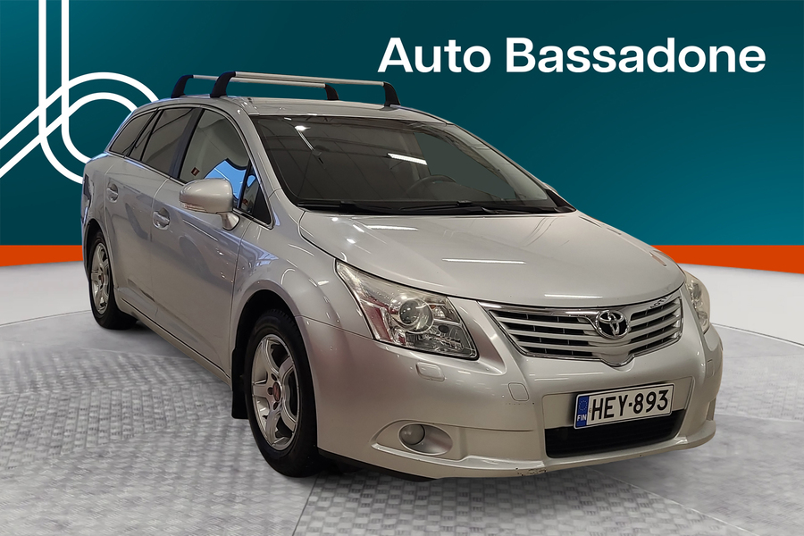 Toyota Avensis vaihtoauto