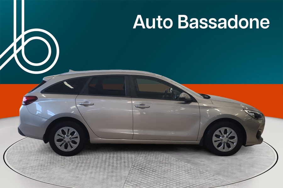 Hyundai i30 Wagon vaihtoauto