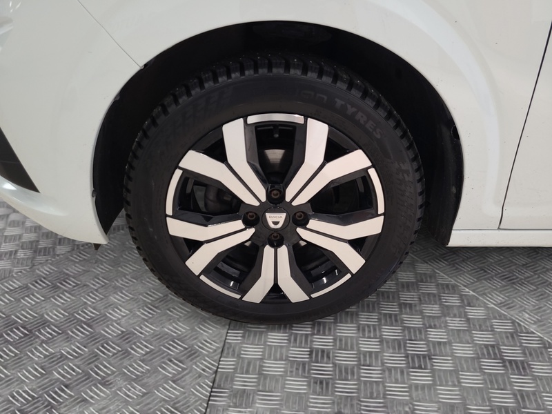 Dacia Sandero vaihtoauto