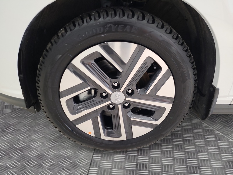 Hyundai Kona vaihtoauto