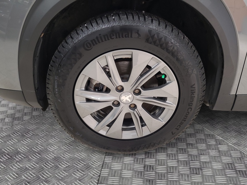 Peugeot e-2008 vaihtoauto