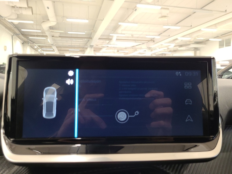 Peugeot e-2008 vaihtoauto