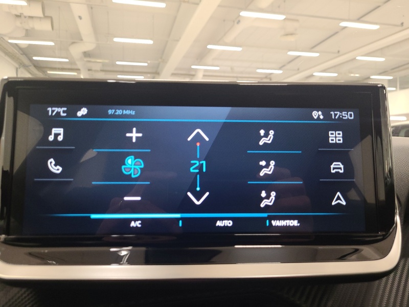 Peugeot e-2008 vaihtoauto