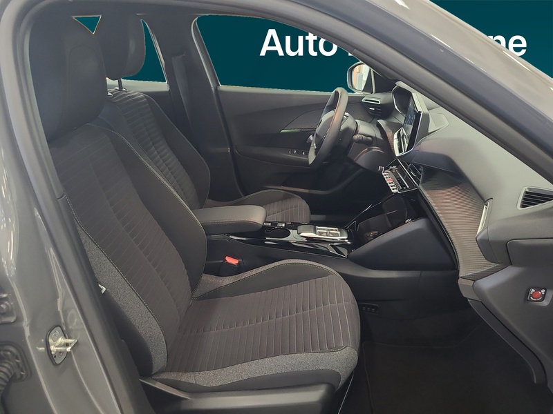 Peugeot e-2008 vaihtoauto