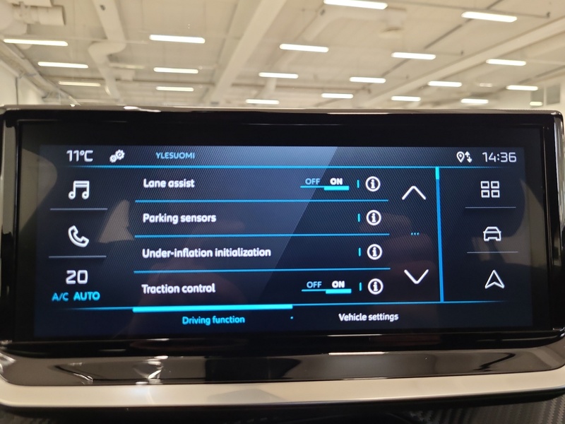 Peugeot e-2008 vaihtoauto