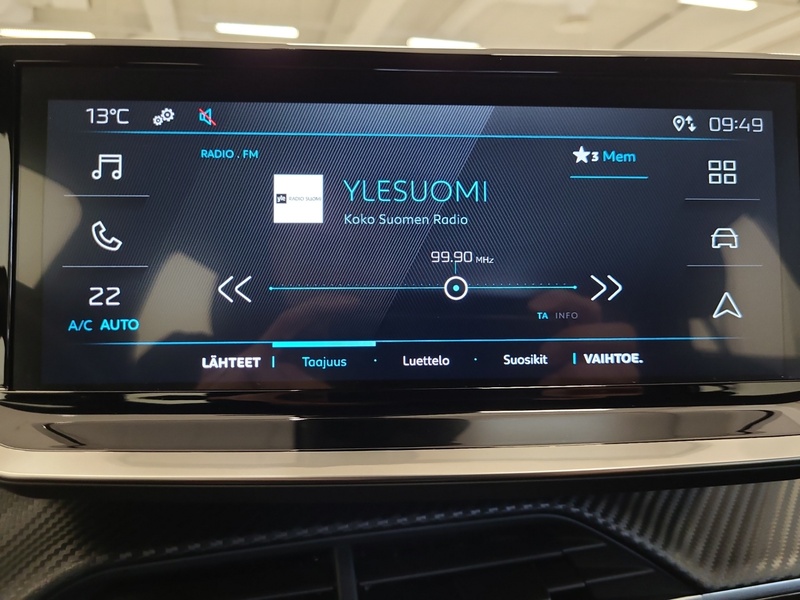 Peugeot e-2008 vaihtoauto