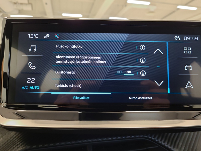 Peugeot e-2008 vaihtoauto