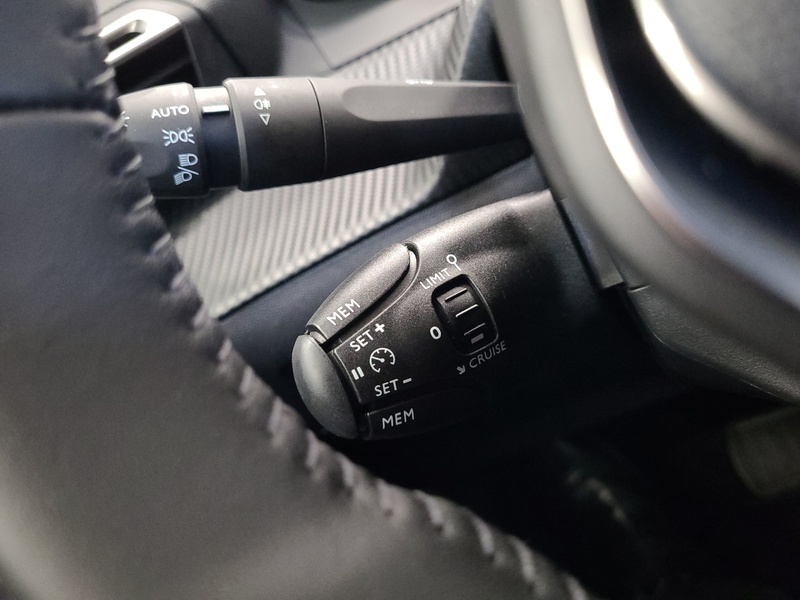 Peugeot e-2008 vaihtoauto