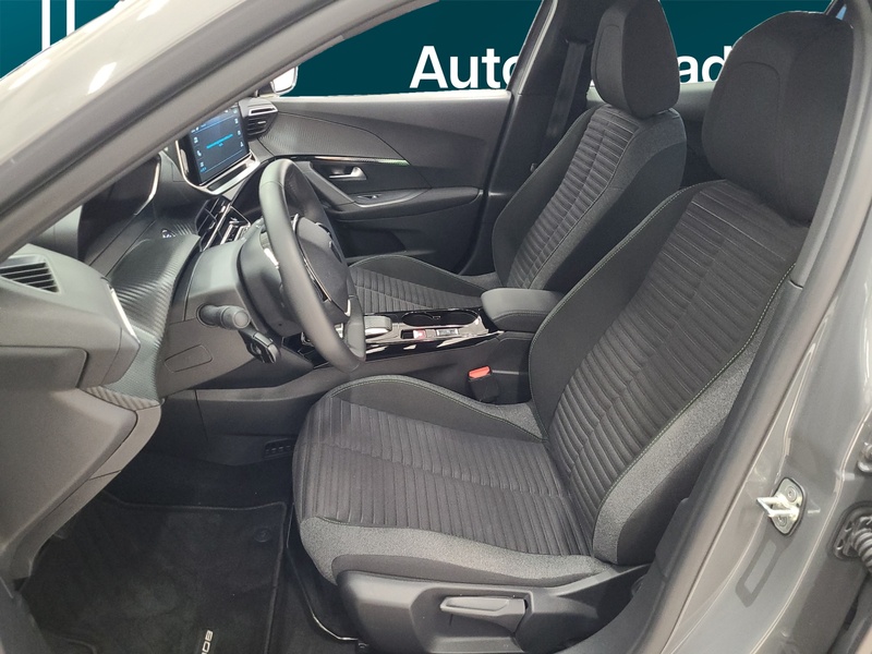 Peugeot e-2008 vaihtoauto