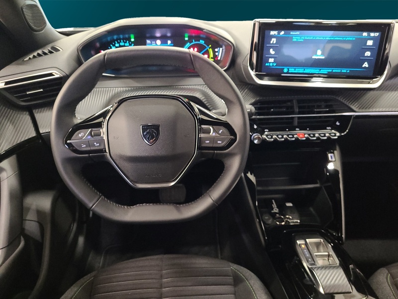 Peugeot e-2008 vaihtoauto