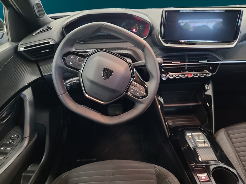 Peugeot e-2008 vaihtoauto