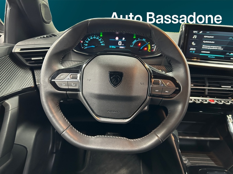 Peugeot e-2008 vaihtoauto