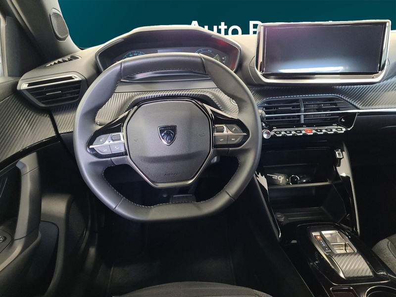 Peugeot e-2008 vaihtoauto