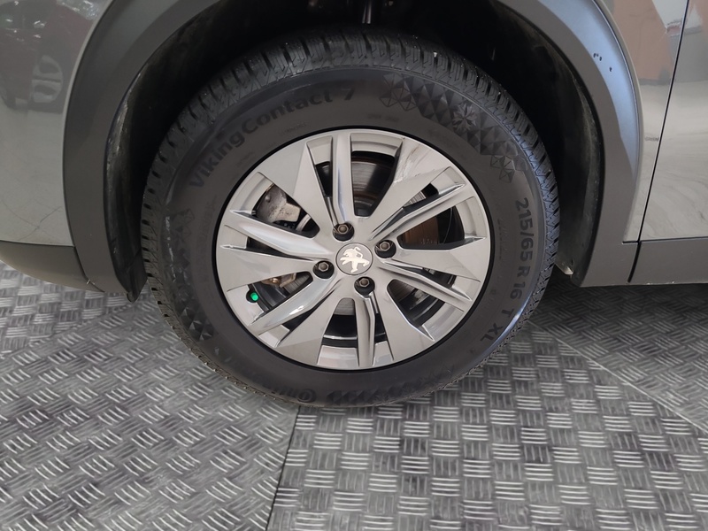 Peugeot e-2008 vaihtoauto