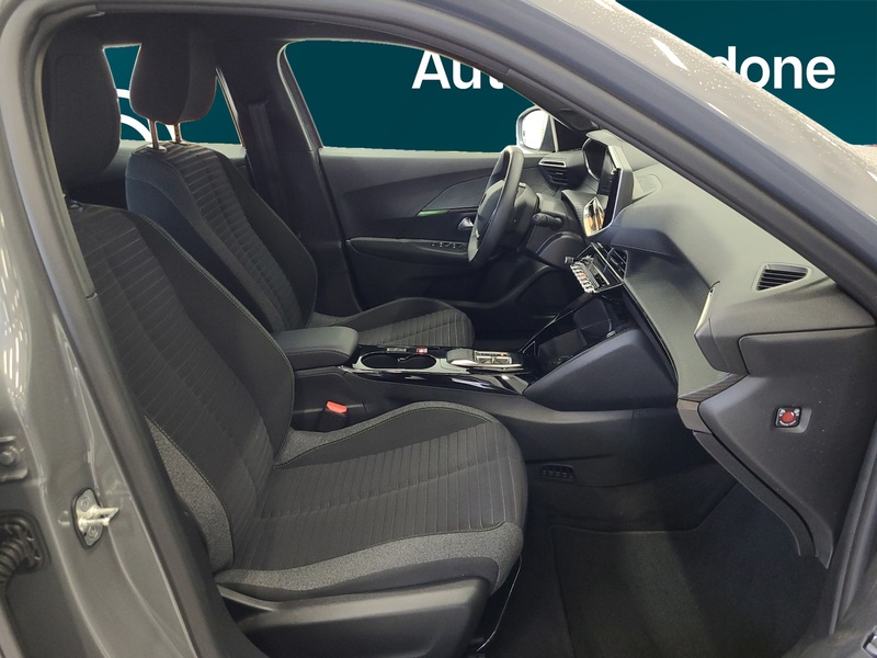 Peugeot e-2008 vaihtoauto