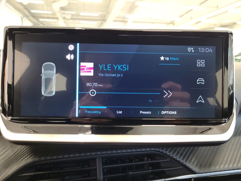 Peugeot e-2008 vaihtoauto