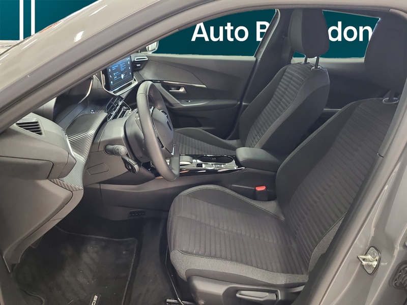 Peugeot e-2008 vaihtoauto