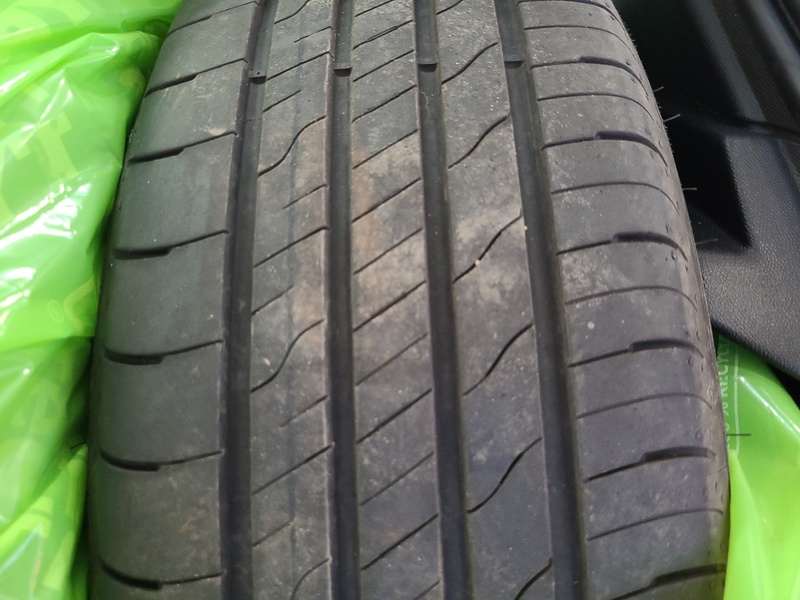 Peugeot e-2008 vaihtoauto