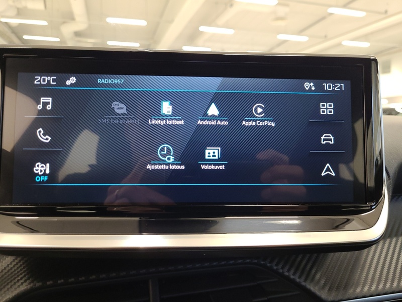 Peugeot e-2008 vaihtoauto