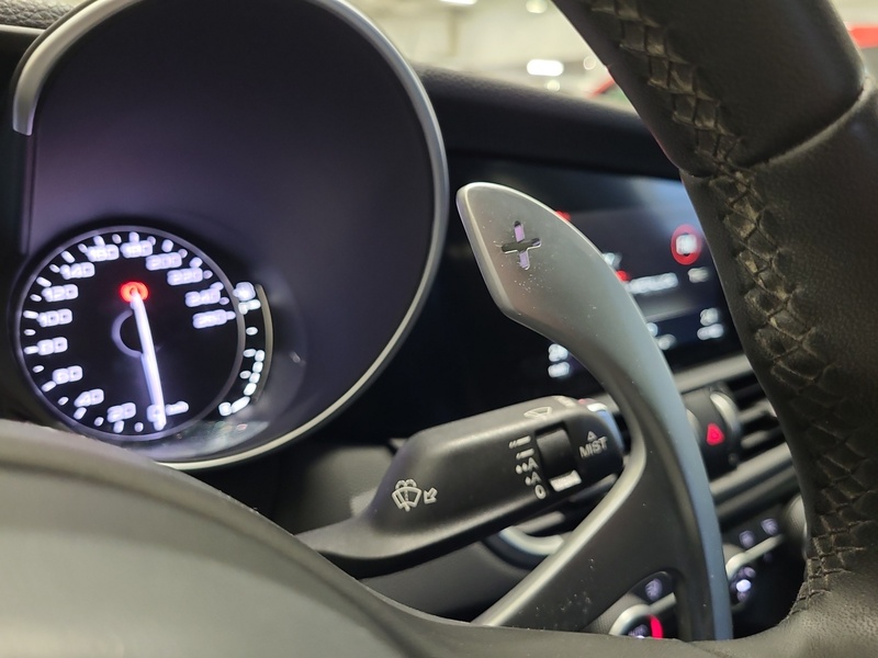 Alfa Romeo Giulia vaihtoauto