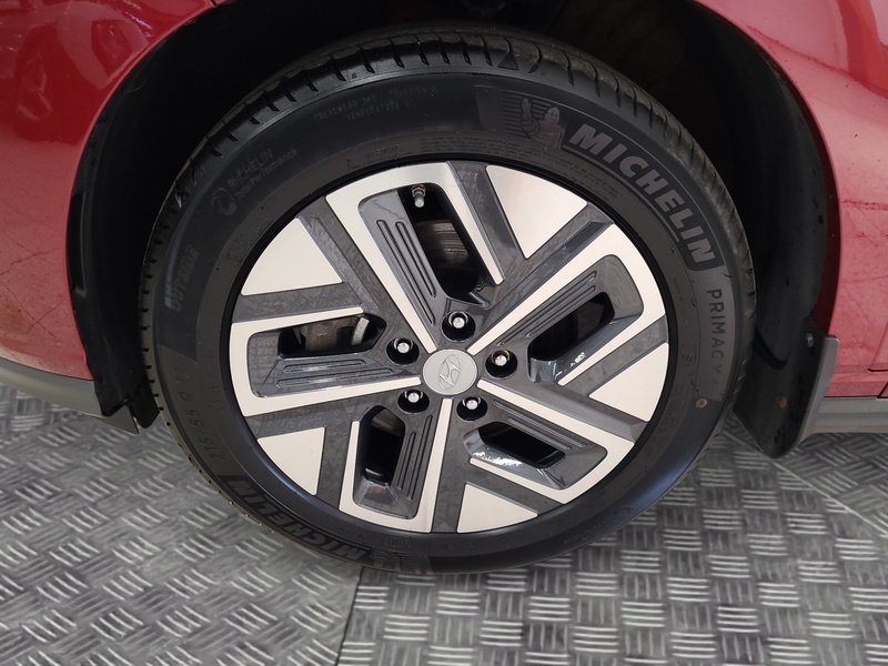 Hyundai Kona vaihtoauto