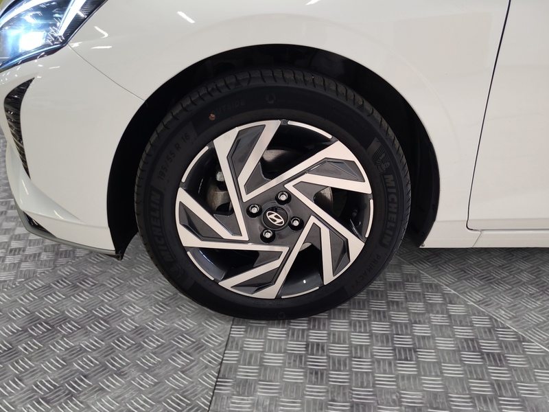 Hyundai i20 Hatchback vaihtoauto